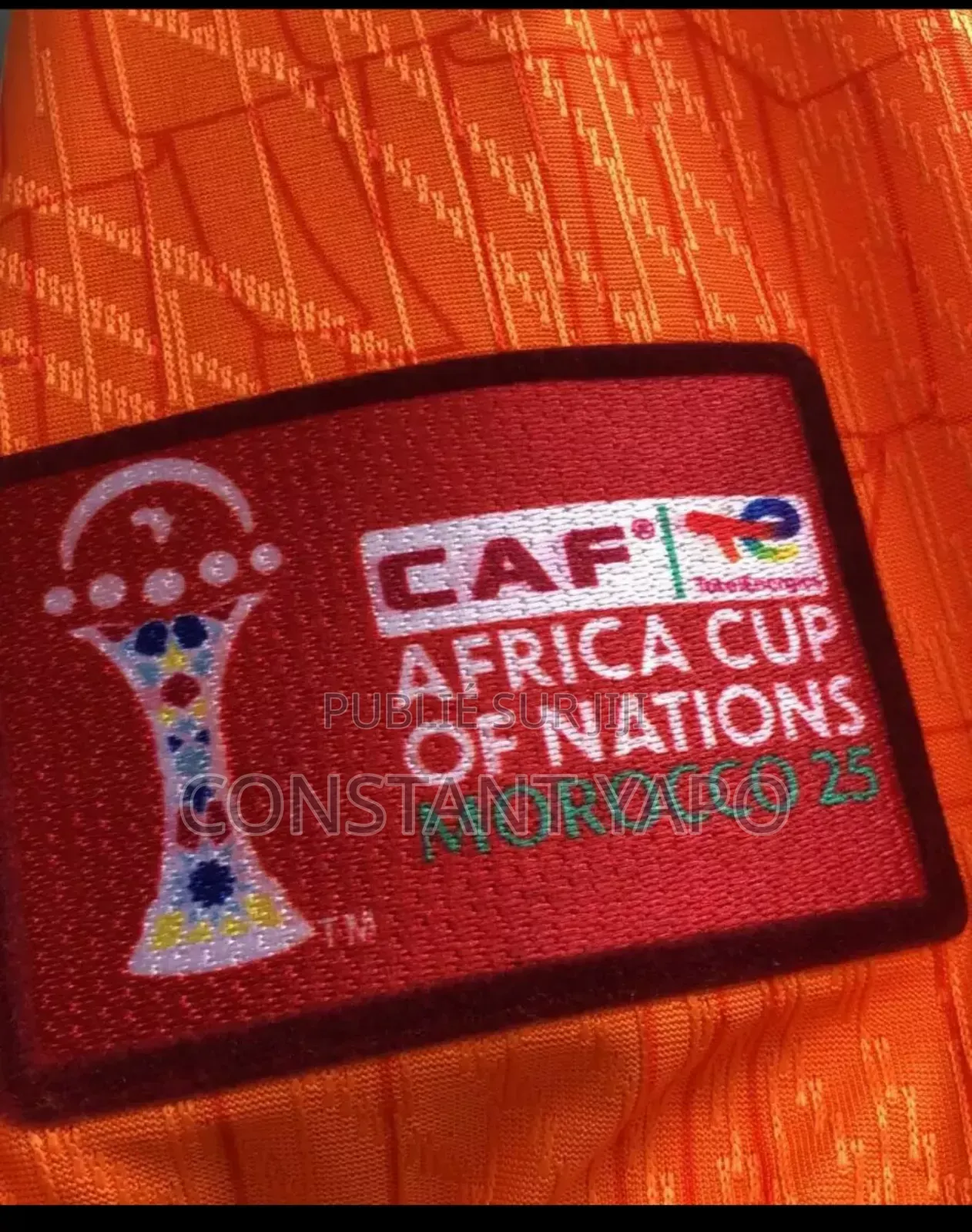 Nous Sont Disponibles Si Vous Êtes Intéressé Essayez De Nous Contacter