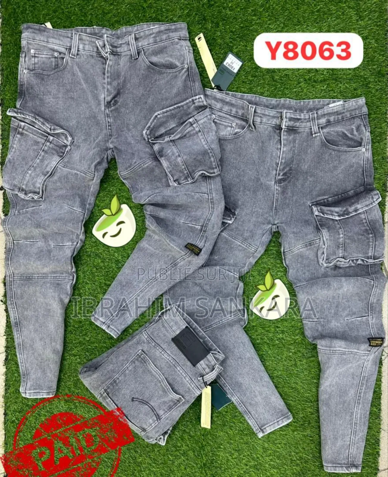 Vente De Vêtements Prêt-à-porté Et Divers