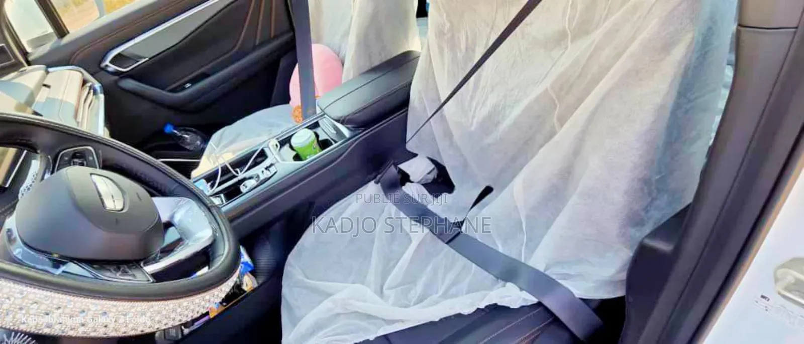 New Geely Okavango 2025 Blanc