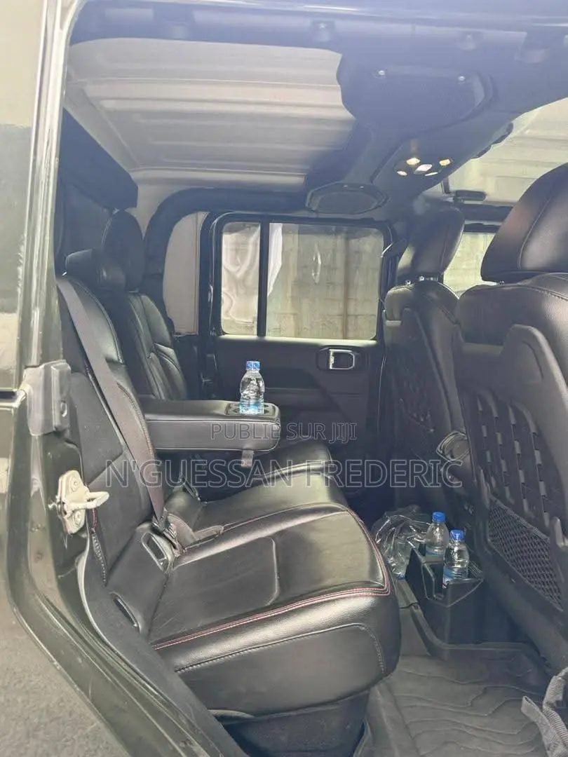 Jeep Gladiator Rubicon 2020 Noir Mat