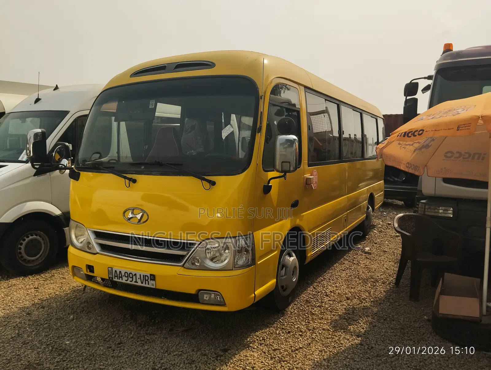 Hyundai County 2018 Jaune
