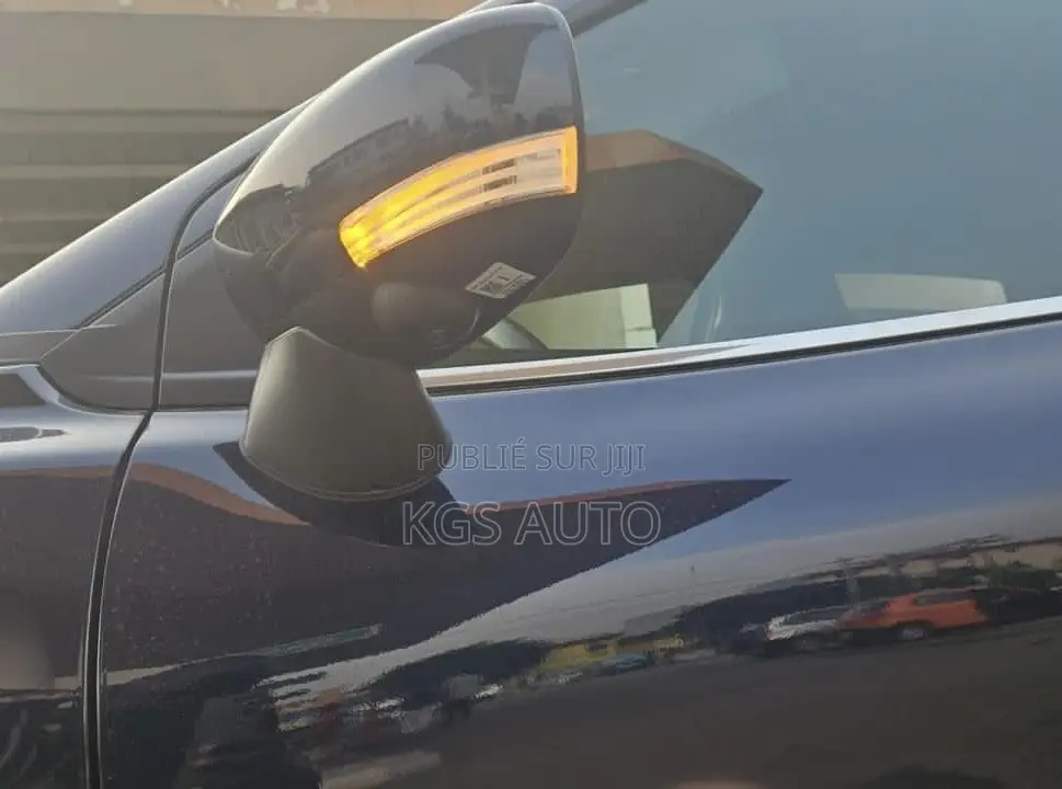 Suzuki Fronx 2025 Bleu