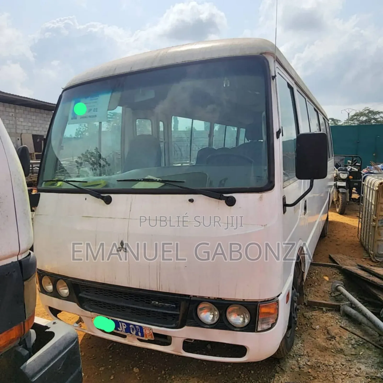 Mitsubishi Fuso Canter 2019 Blanc