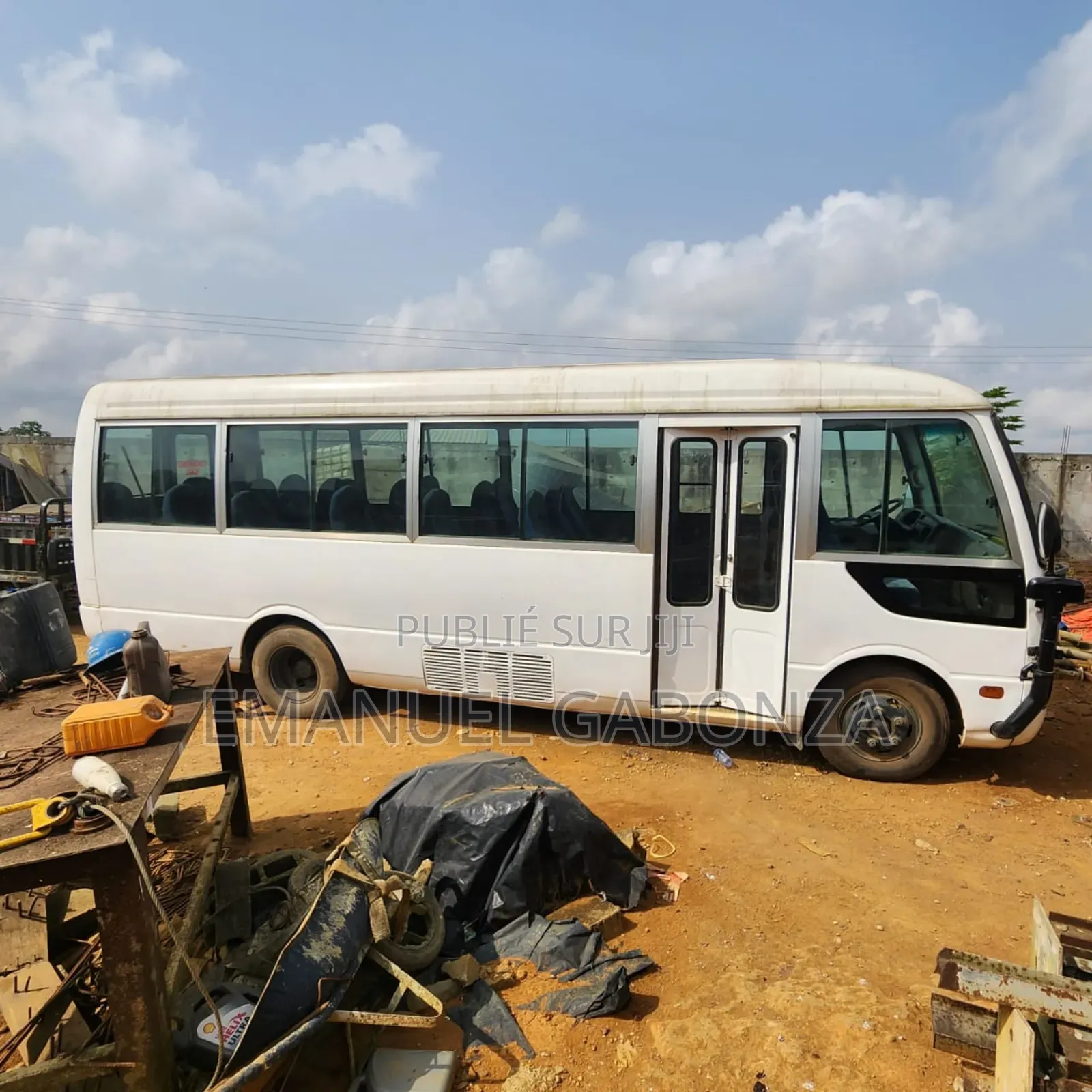 Mitsubishi Fuso Canter 2019 Blanc