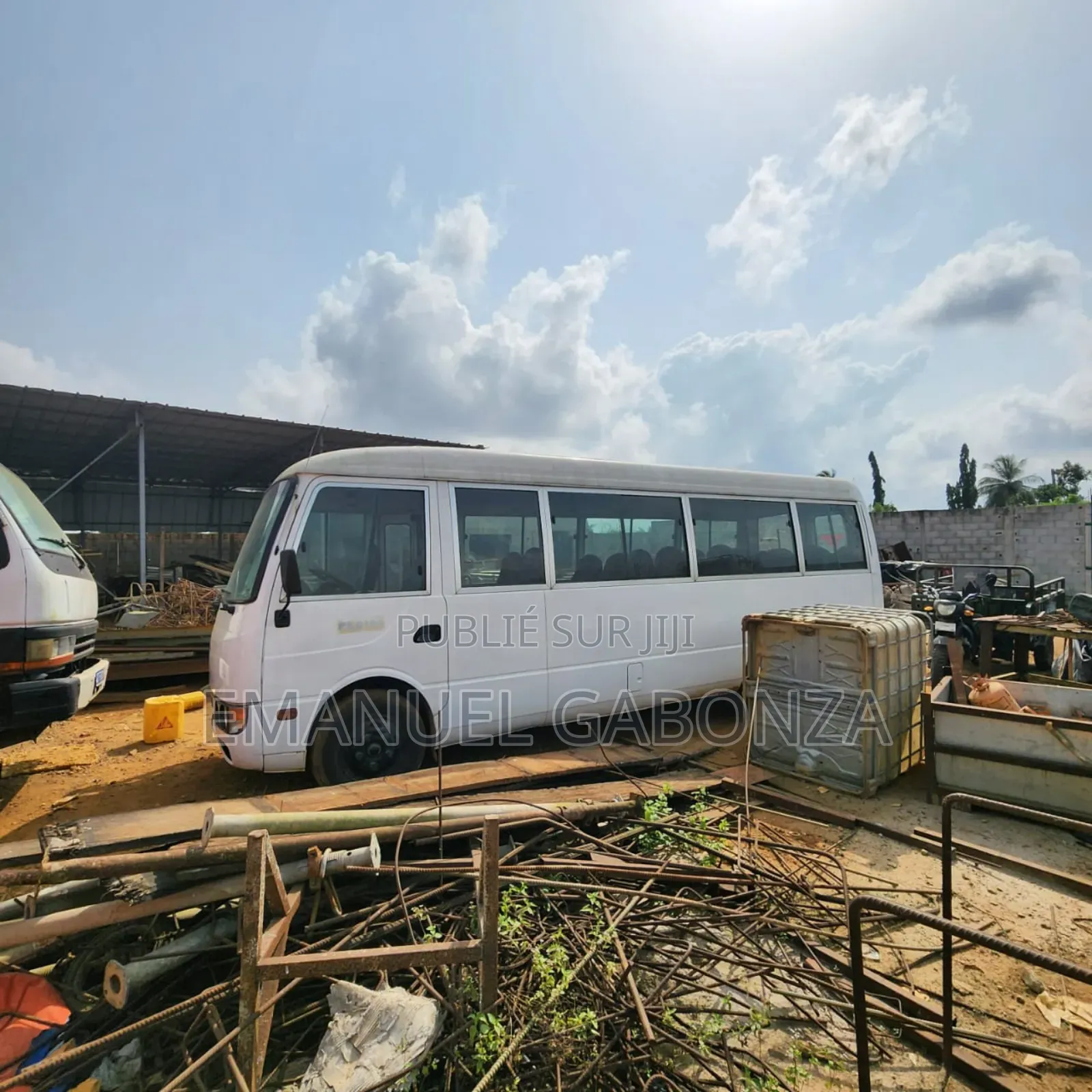 Mitsubishi Fuso Canter 2019 Blanc