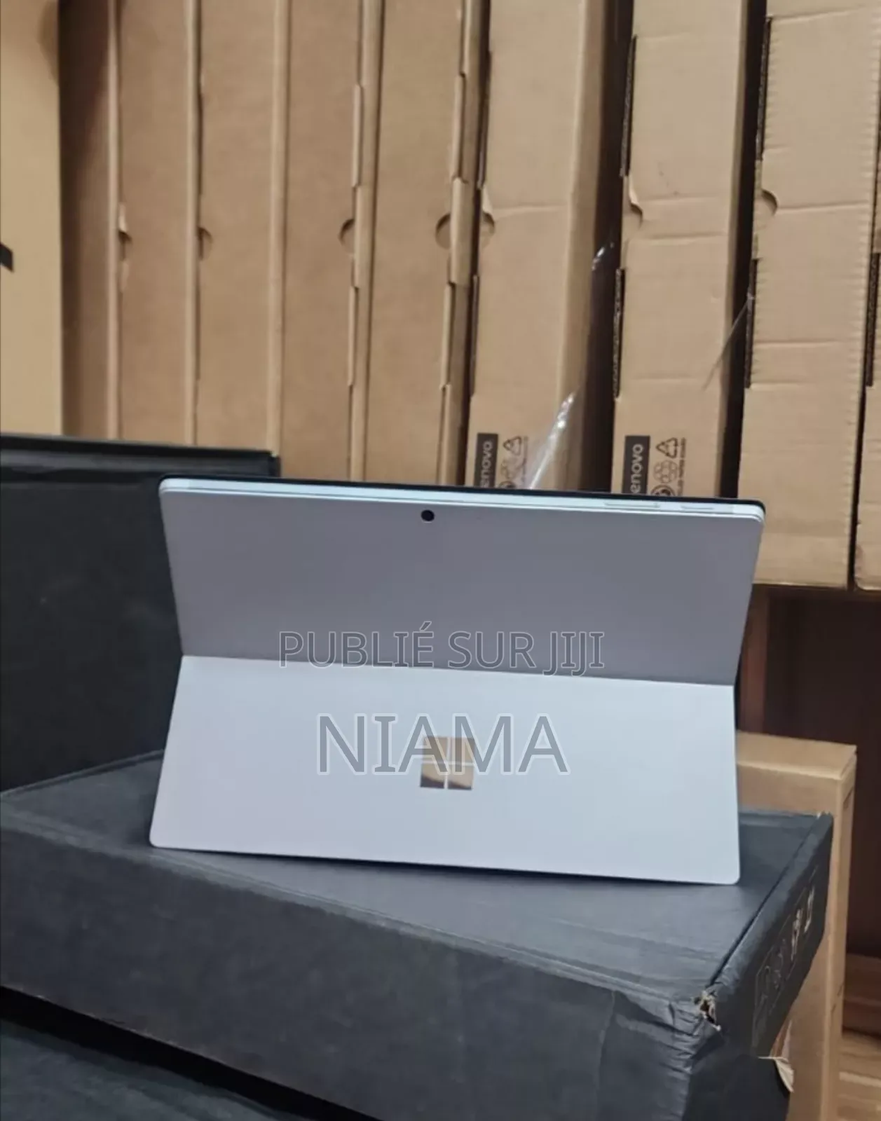 New Microsoft Surface Pro 5 8GB Intel Core I5 SSD 256GB