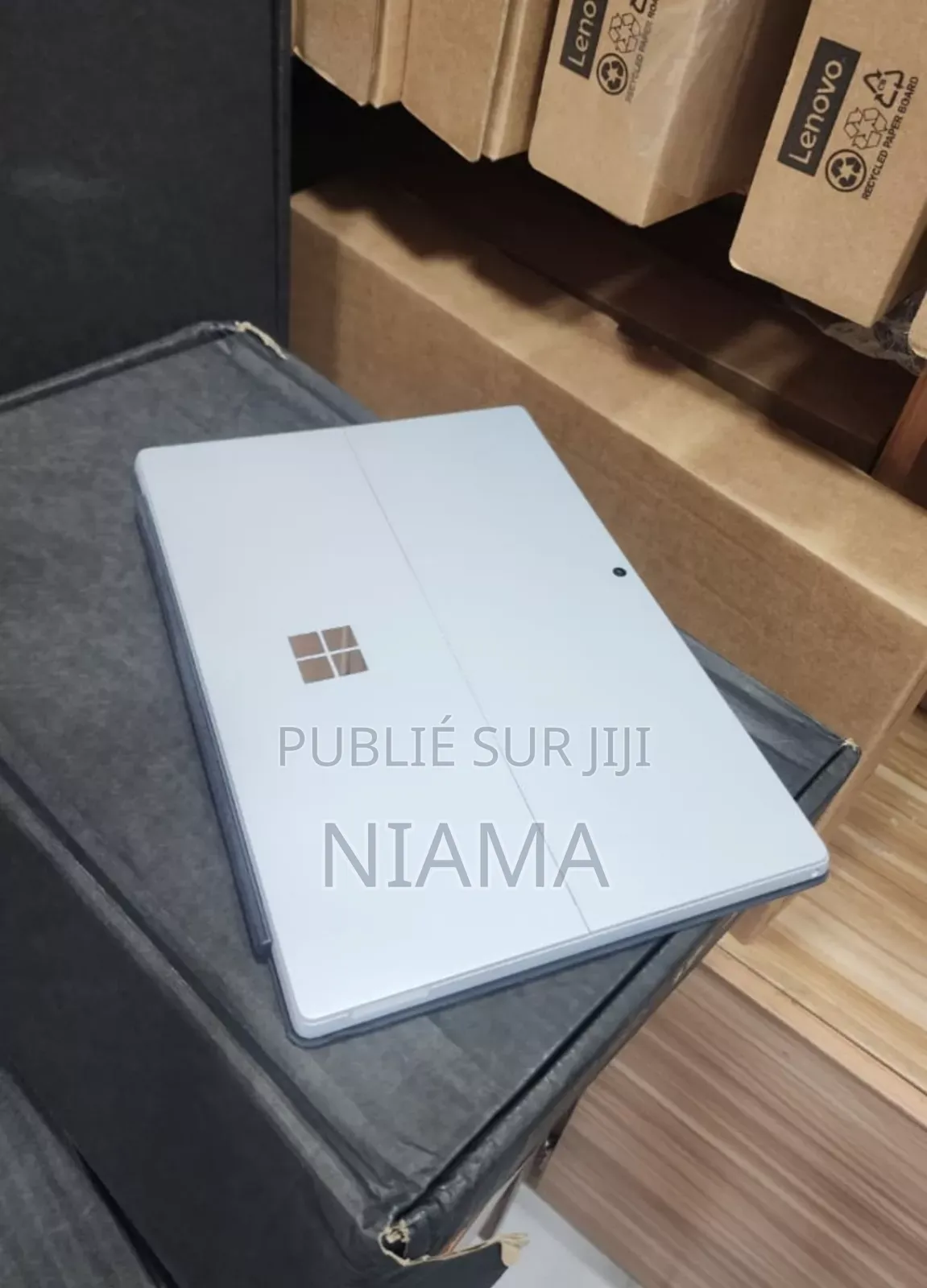 New Microsoft Surface Pro 5 8GB Intel Core I5 SSD 256GB