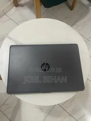 Neuf Ordinateur Portable HP EliteBook 840 G5 32GB Intel Core I3 HDD 1T