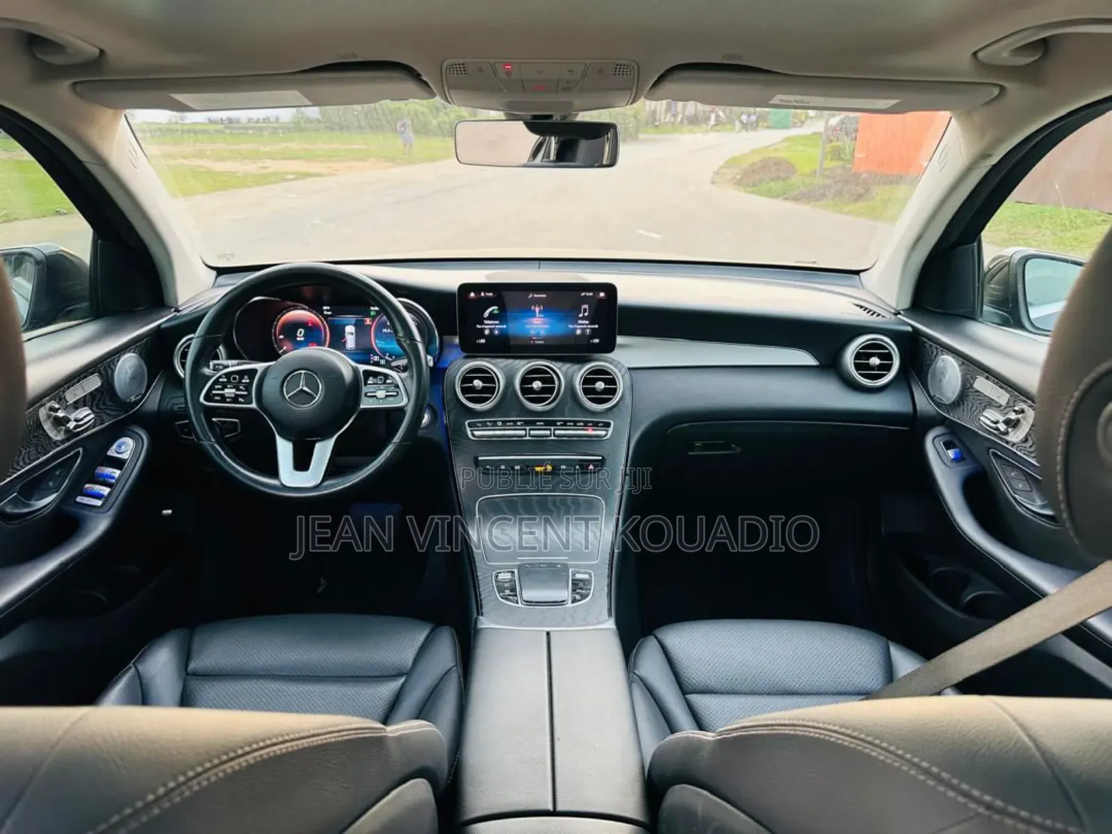 Mercedes-Benz GLC-Class 2022 Black