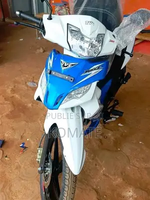 Neuf TVS HLX 125 2023 Blanc