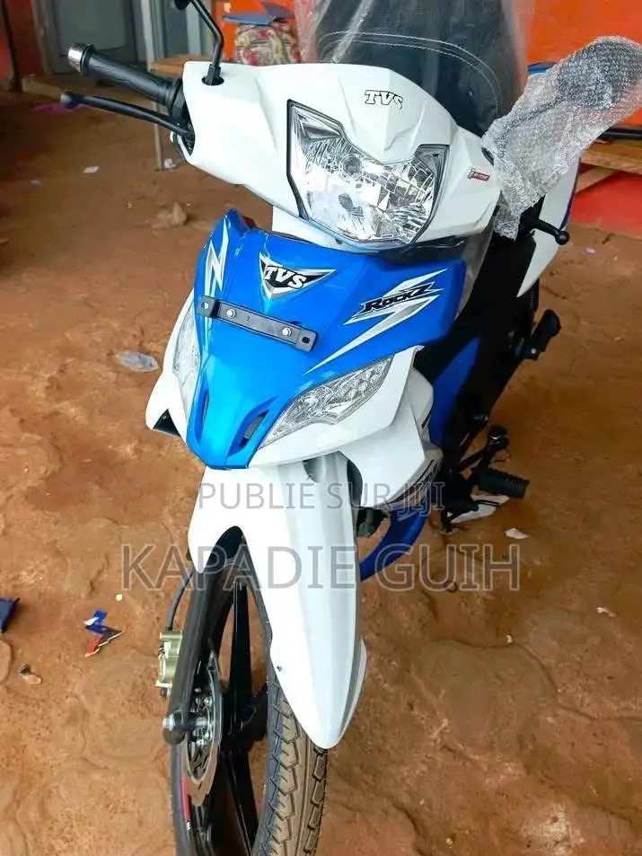 New TVS HLX 125 2023 Blanc