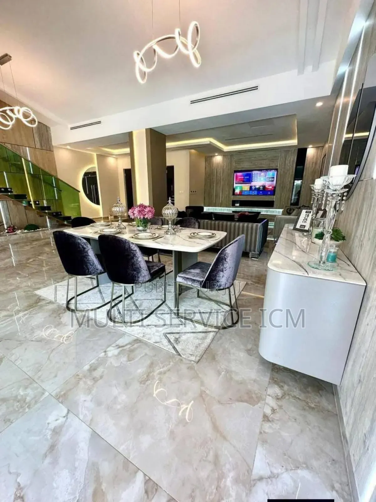 Furnished 8chbre Duplex dans Ismaël Coulibaly, Cocody à Vendre