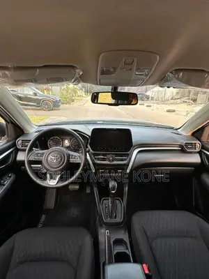 Toyota Urban Cruiser 2025 Gris