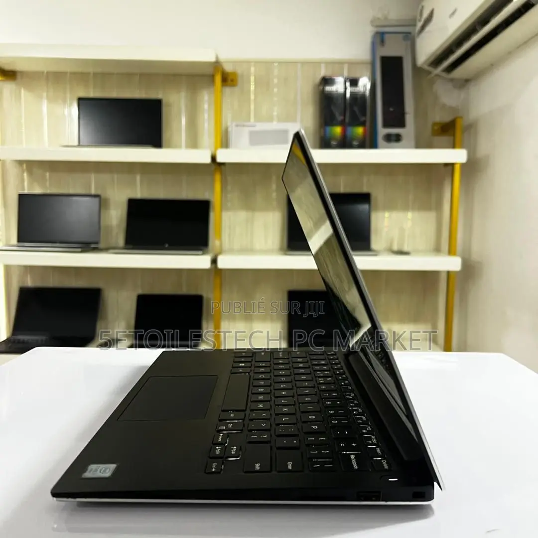 New Dell Studio XPS 13 (1340) 8GB Intel Core I7 SSD 512GB