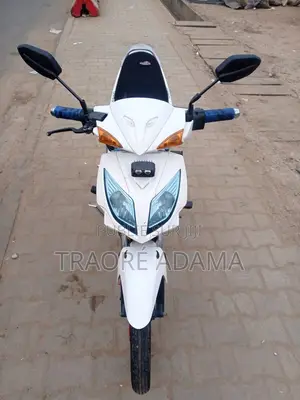 New Autre 2023 Blanc