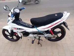 New Autre 2023 Blanc