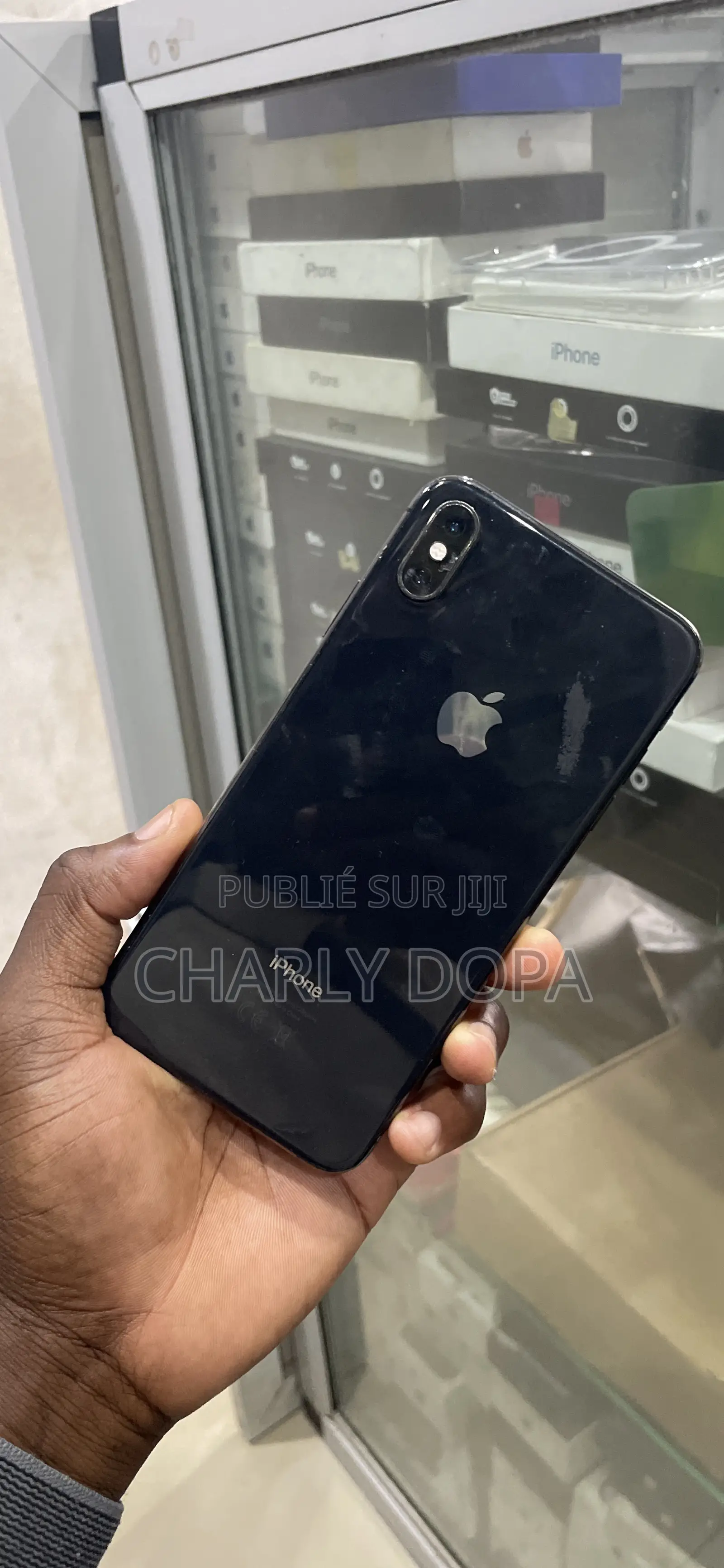 Apple iPhone XS Max 64 GB Black
