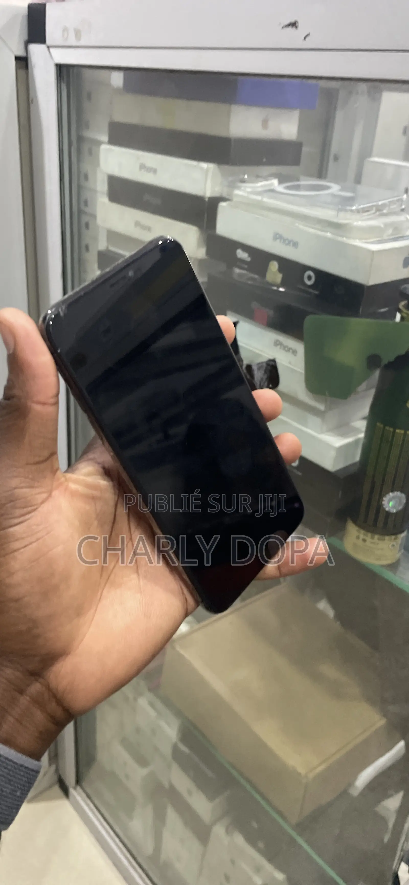 Apple iPhone XS Max 64 GB Black