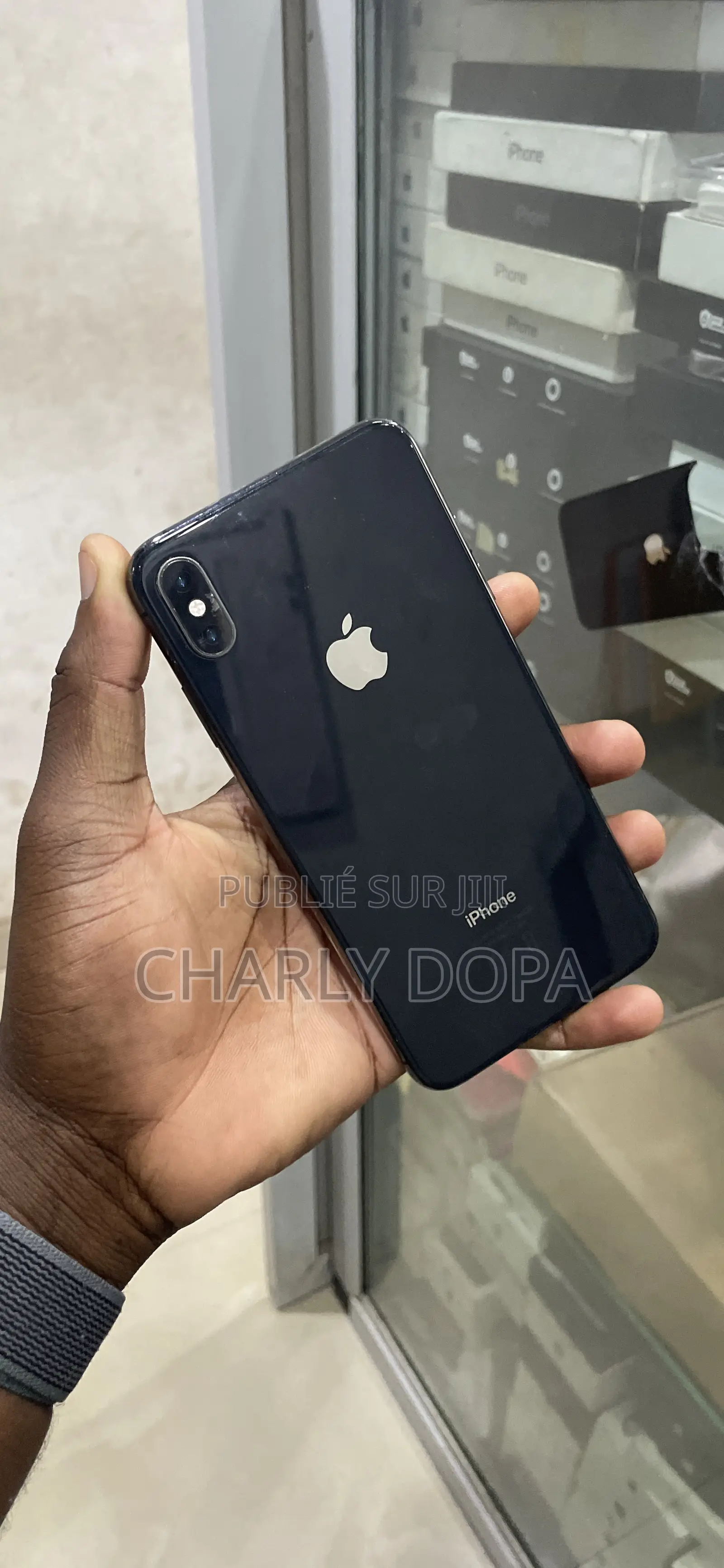 Apple iPhone XS Max 64 GB Black
