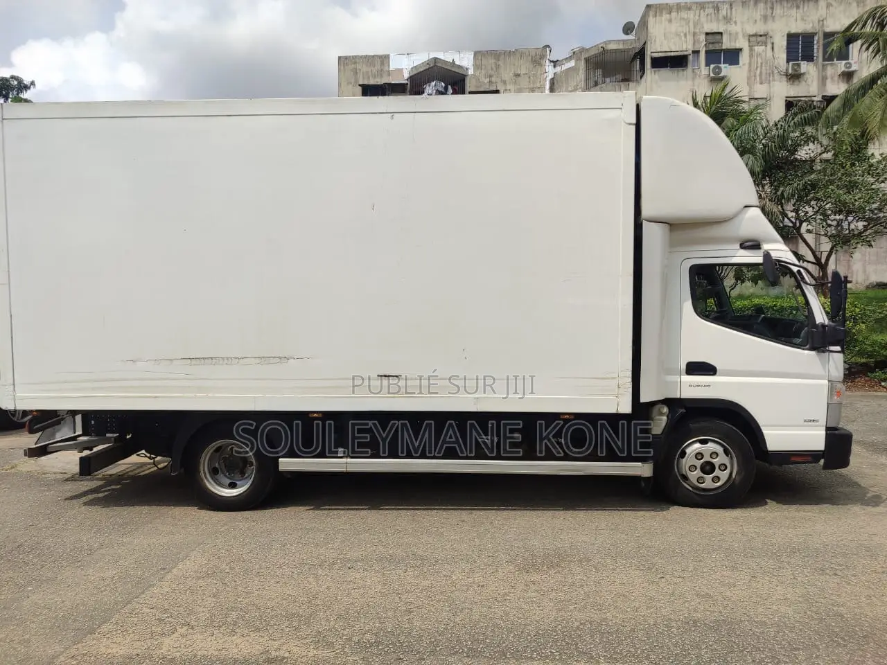 Mitsubishi Canter 2020 Blanc