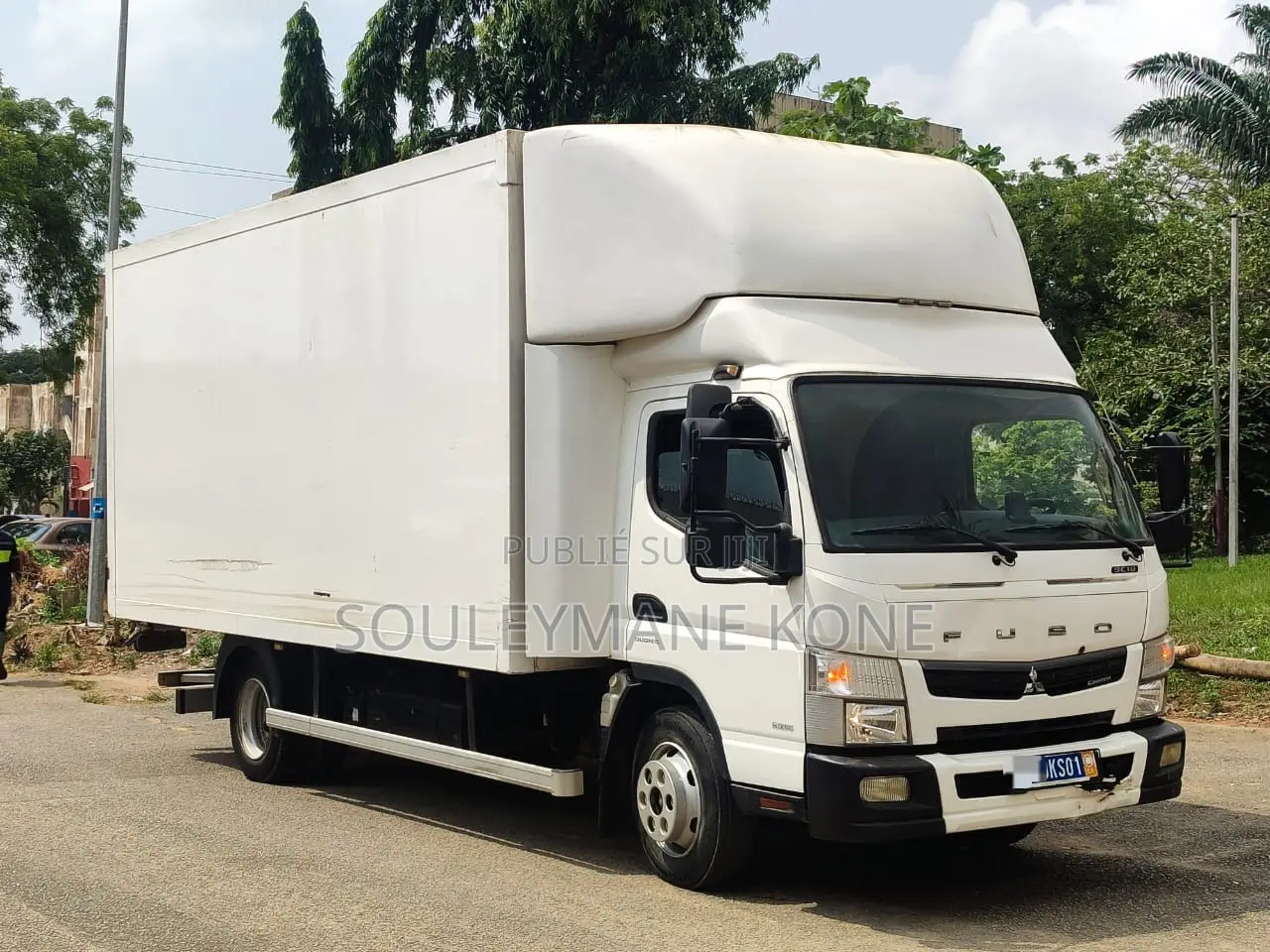 Mitsubishi Canter 2020 Blanc