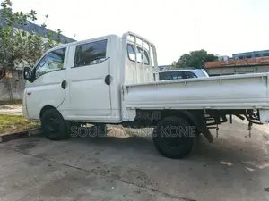 Hyundai H1 2016 Blanc