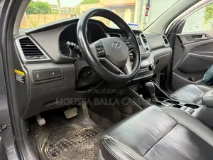 Hyundai Tucson Sport AWD 2018 Gris