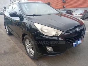 Hyundai Tucson 2013 Black