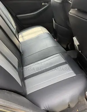 Toyota Corolla 1.4 D Automatic 2004 Gris