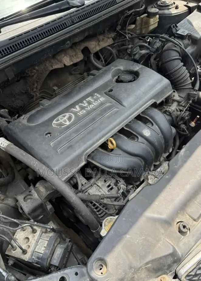 Toyota Corolla 1.4 D Automatic 2004 Gris