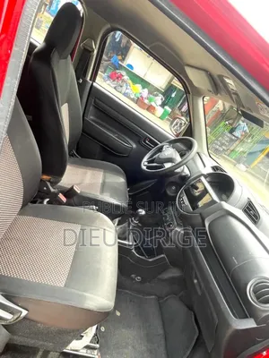 Neuf Suzuki S-Presso 2025 Rouge