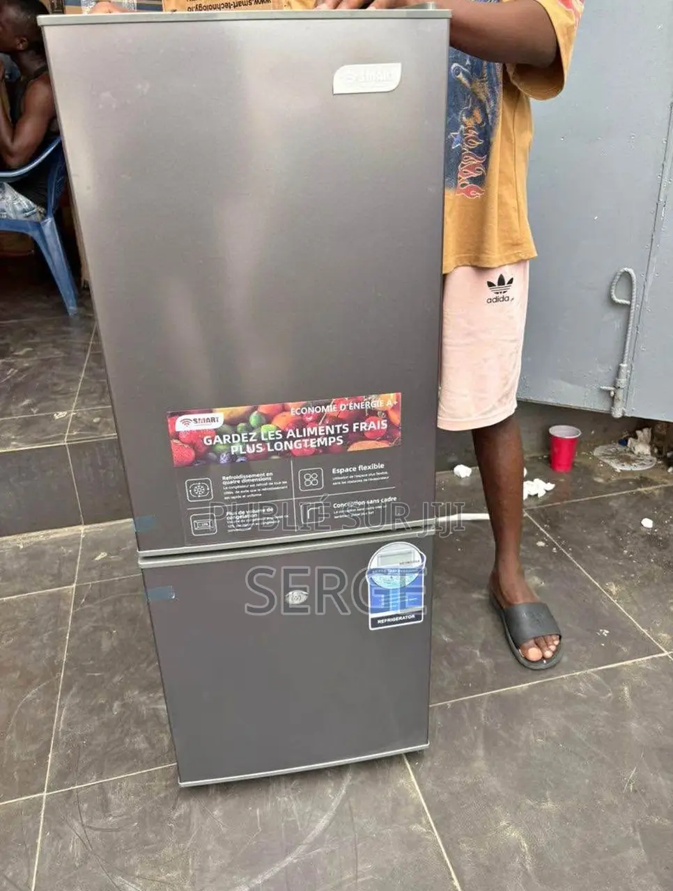 Réfrigérateur Combiné De Marque Smart Technology 133litres