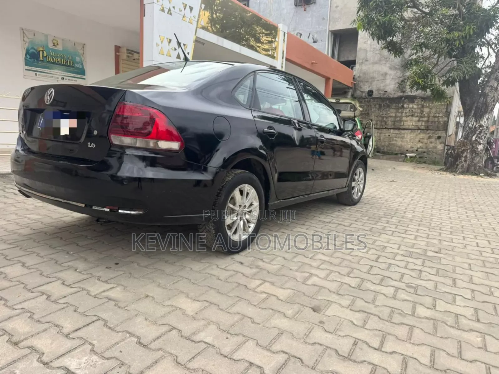Volkswagen Polo 2017 Black