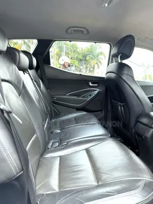 Hyundai Santa Fe GLS 4dr SUV (3.3L 6cyl 6A) 2015 Blanc cassé