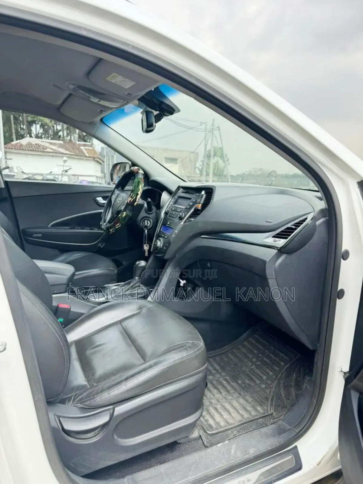 Hyundai Santa Fe GLS 4dr SUV (3.3L 6cyl 6A) 2015 Blanc cassé