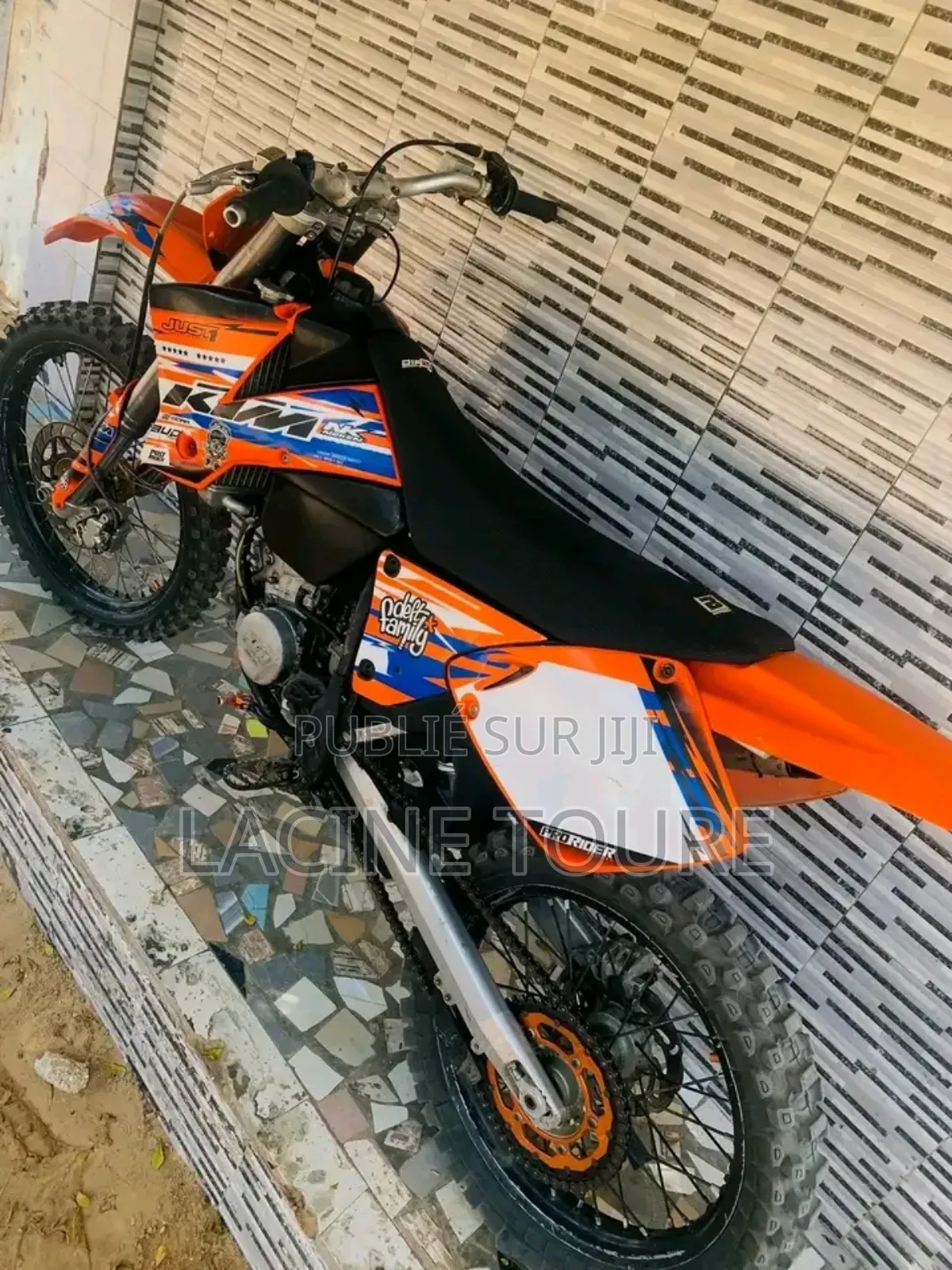 New Autre 2024 Autre