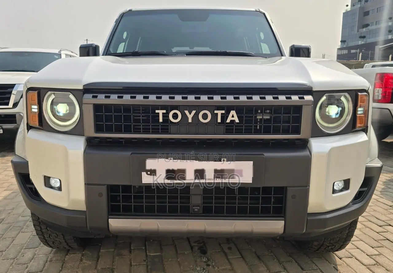 New Toyota Land Cruiser Prado 2.8 2025 Blanc