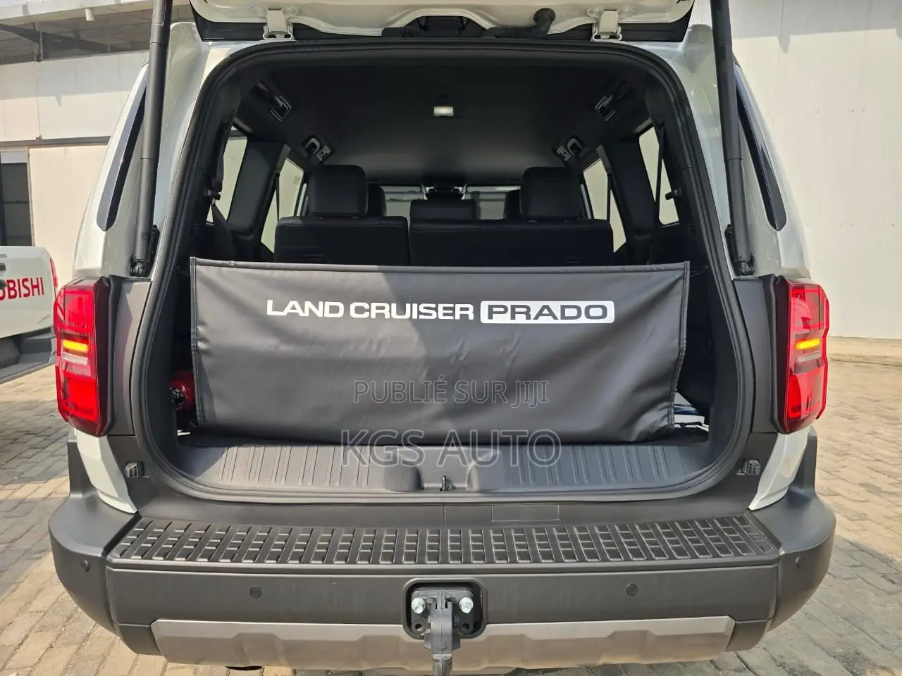 New Toyota Land Cruiser Prado 2.8 2025 Blanc