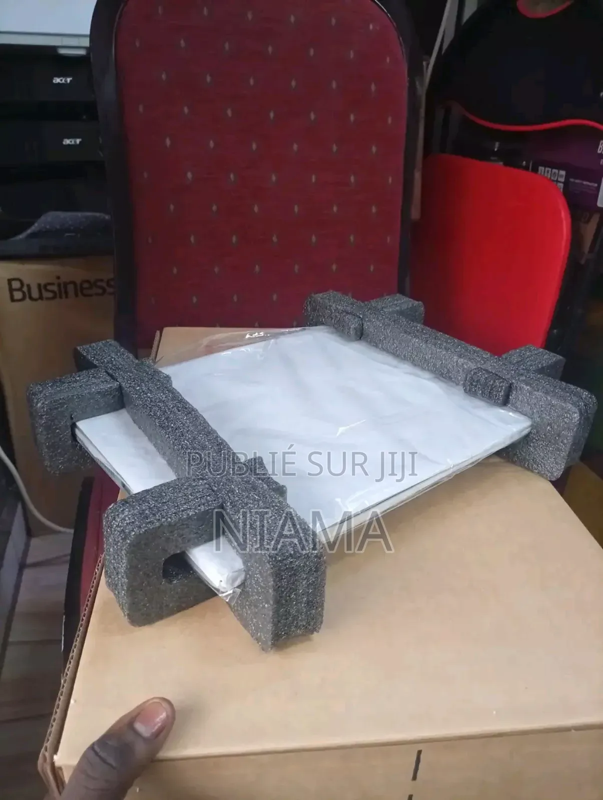 New HP EliteBook 840 G5 16GB Intel Core I5 SSD 512GB