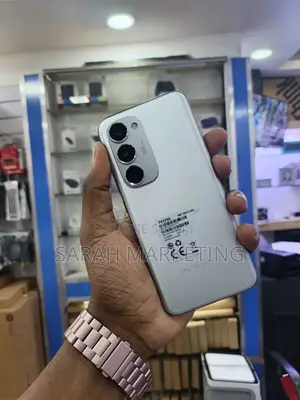 New Tecno Spark 40 Pro+ 256 GB Gris