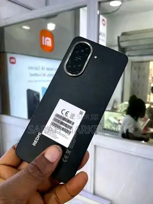 New Realme V30 128 GB Black