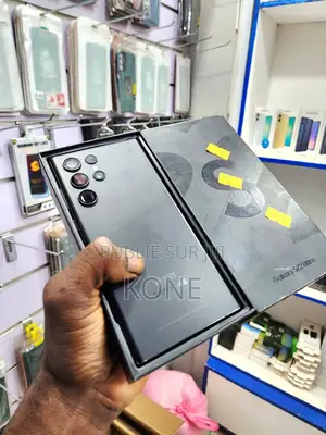 New Samsung Galaxy S22 Ultra 256 GB Black