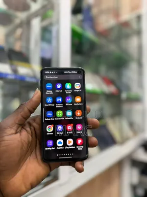 New Samsung Galaxy S10 128 GB Black