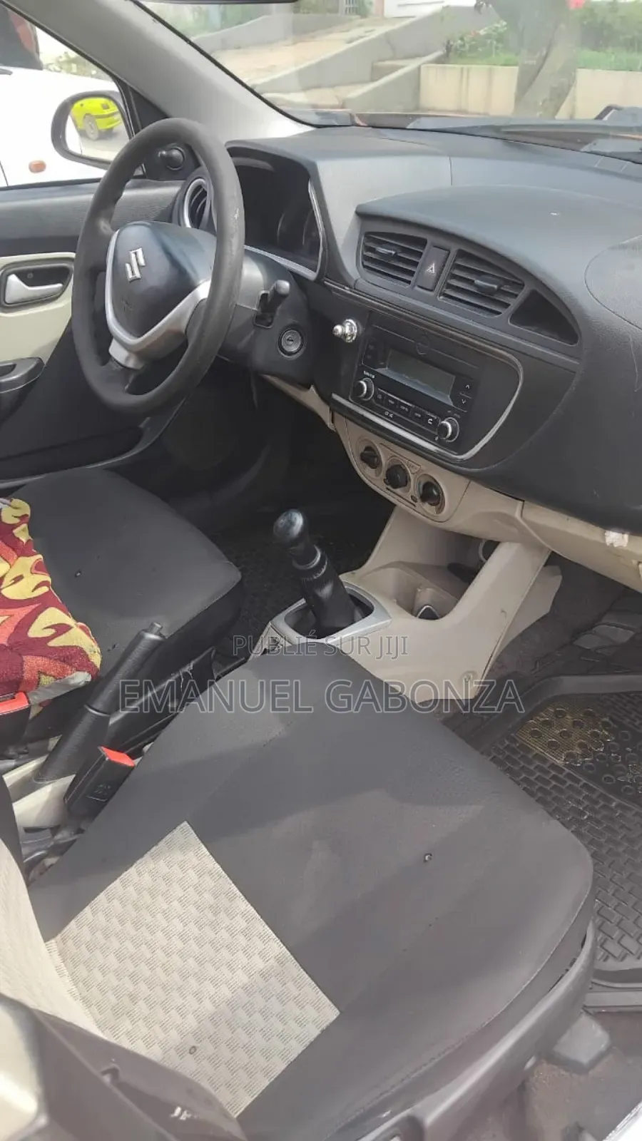 Suzuki Alto 2025 Orange