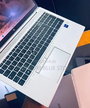 Neuf HP EliteBook 850 G8 16GB Intel Core I5 SSD 512GB
