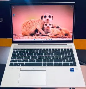 Neuf HP EliteBook 850 G8 16GB Intel Core I5 SSD 512GB