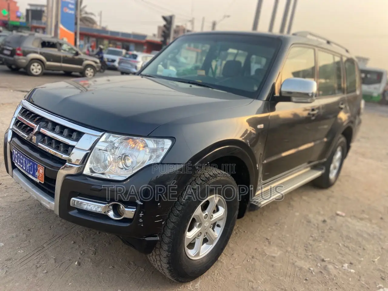 Mitsubishi Pajero 2014 Black