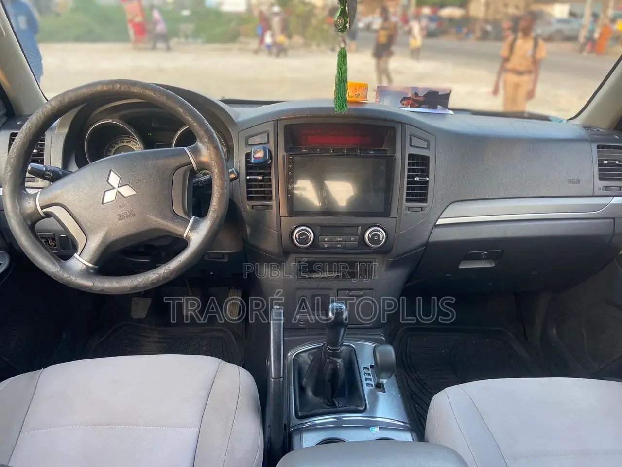 Mitsubishi Pajero 2014 Black