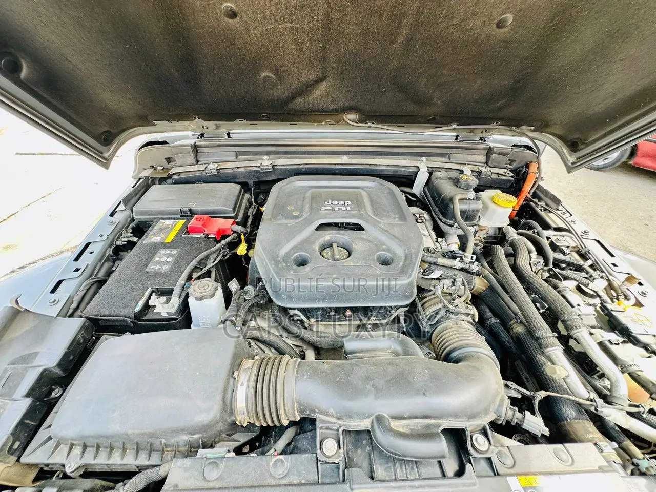 Jeep Wrangler Sahara 4 Door 4x4 2023 Argenté