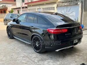 Mercedes-Benz GLE-Class 2017 Black